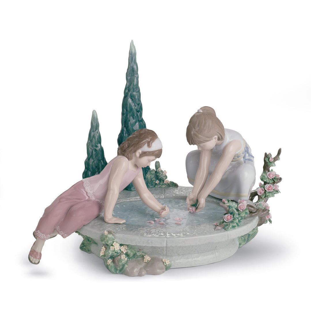 Lladro Petals in The Pond Children Figurine - 01008355