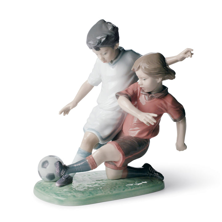 Lladro Fair Play Children Football Figurine - 01008401