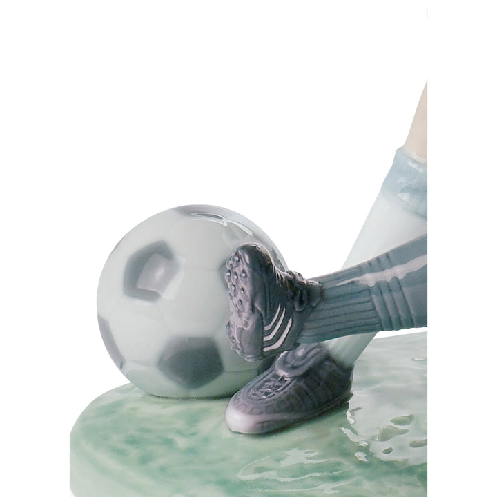 Image 5 Lladro Fair Play Children Football Figurine - 01008401
