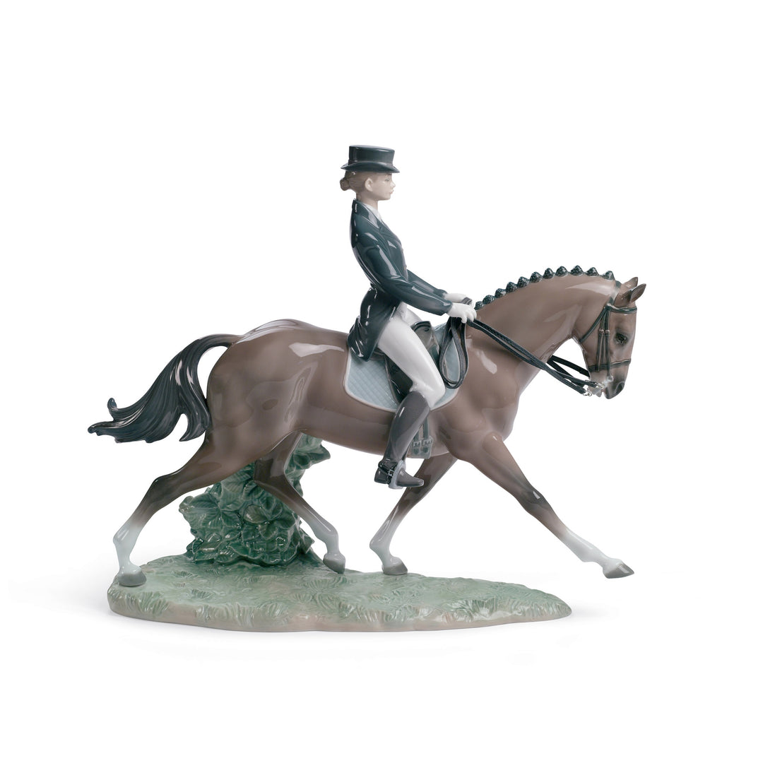 Lladro Dressage Woman Figurine - 01008418