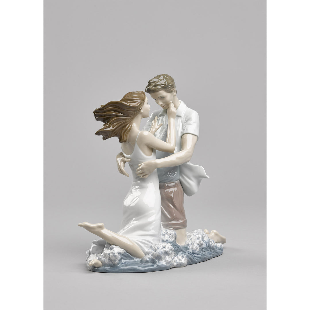 Image 5 Lladro The Thrill of Love Couple Figurine - 01008473
