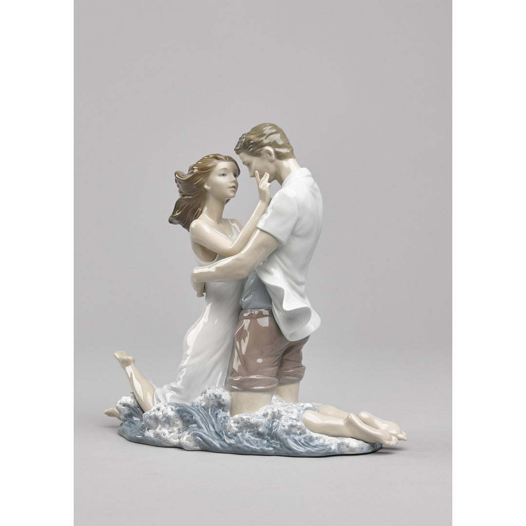 Image 6 Lladro The Thrill of Love Couple Figurine - 01008473
