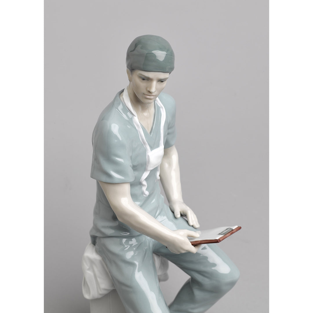 Image 3 Lladro Surgeon Figurine - 01008657
