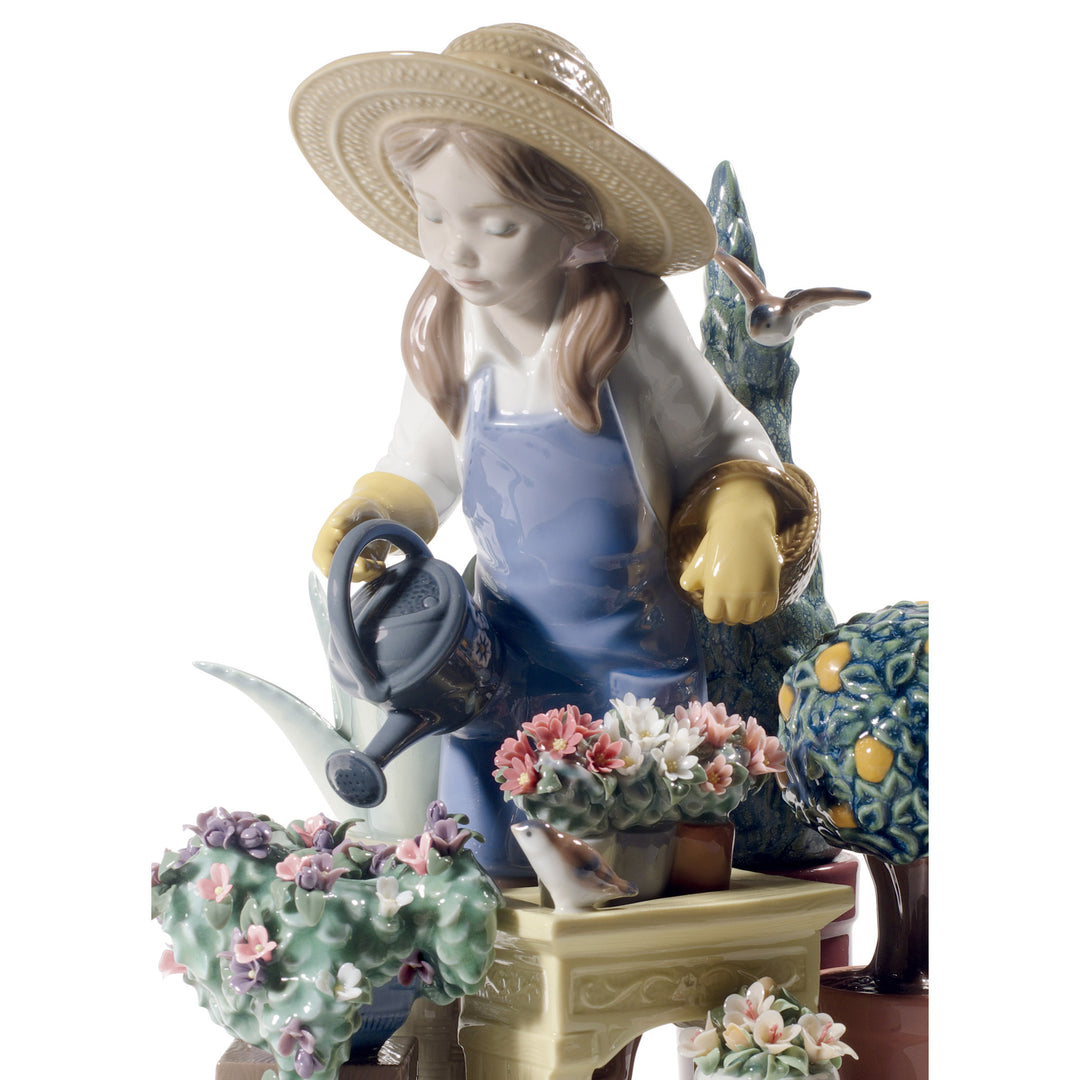Image 2 Lladro In My Garden Girl Figurine - 01008663