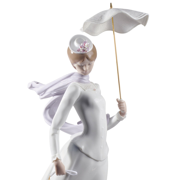 Image 2 Lladro Lady with Shawl Figurine - 01008679
