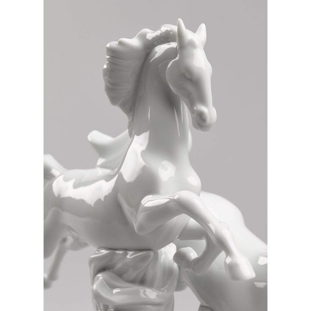 Image 3 Lladro Horses Galloping Figurine - 01008682