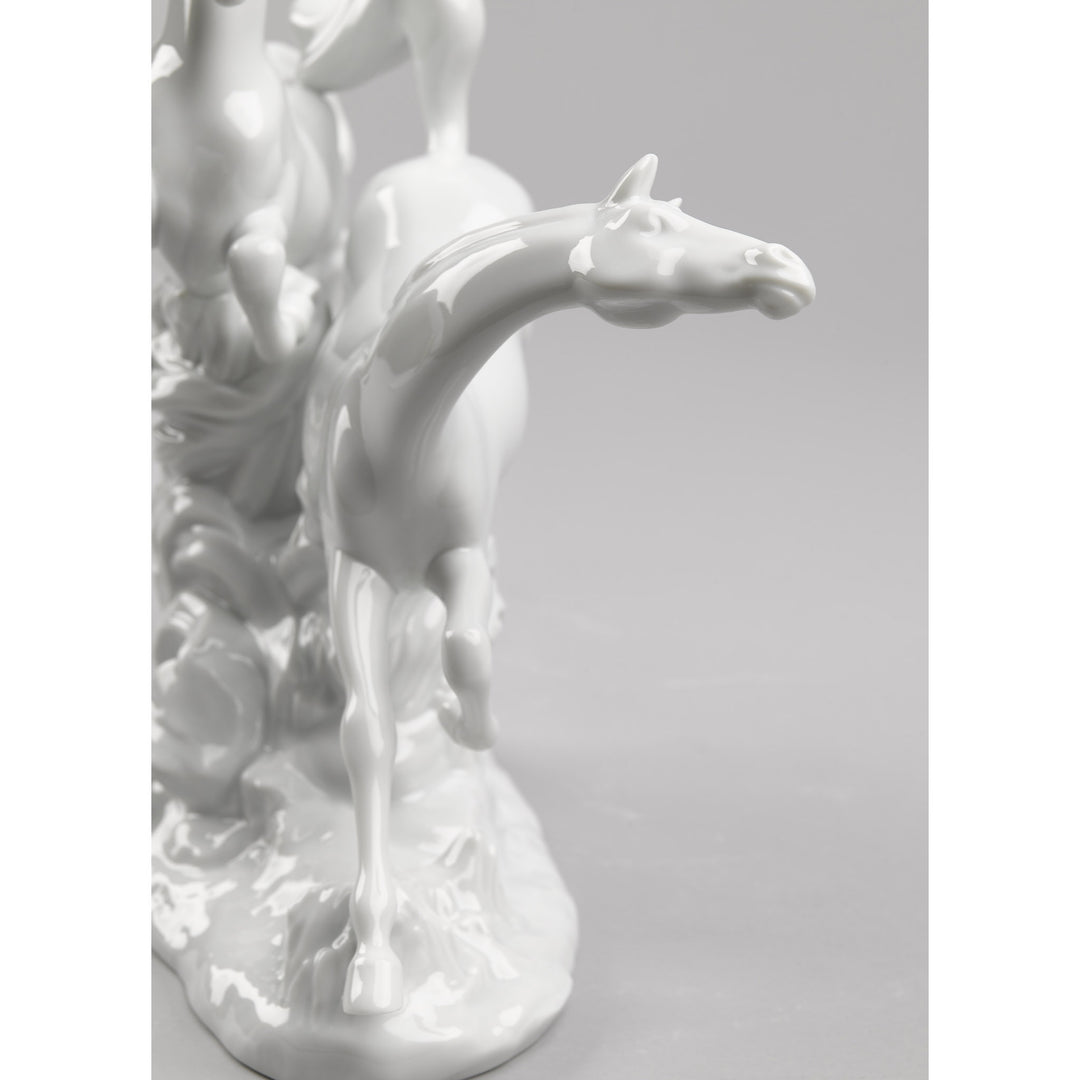 Image 4 Lladro Horses Galloping Figurine - 01008682
