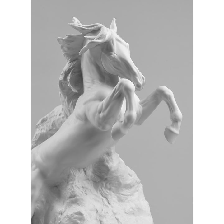 Image 5 Lladro Unbreakable Spirit Horse Sculpture - 01008762