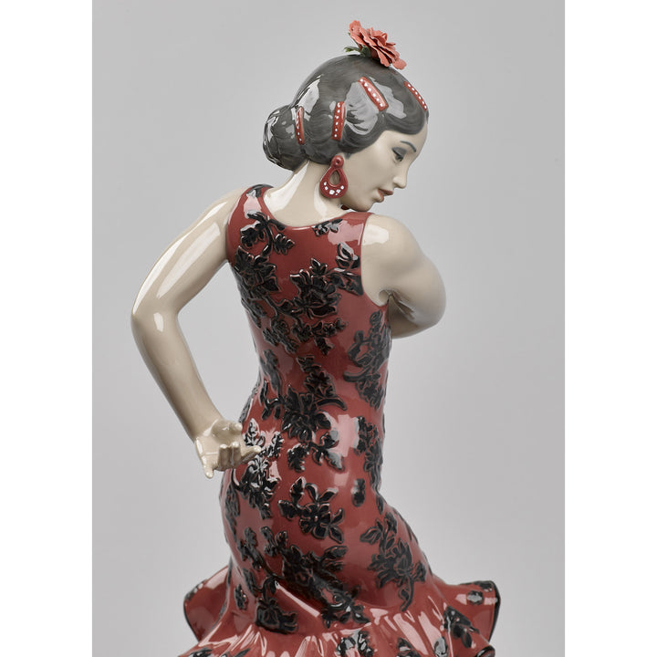 Image 3 Lladro Flamenco Flair Woman Sculpture. Red - 01008765