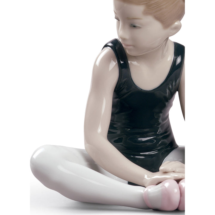 Image 5 Lladro Thinking of My Debut Ballet Girl Figurine - 01008770