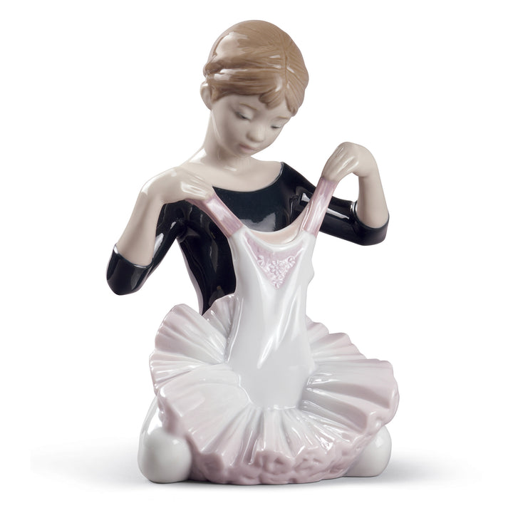 Lladro My Debut Dress Ballet Girl Figurine - 01008771