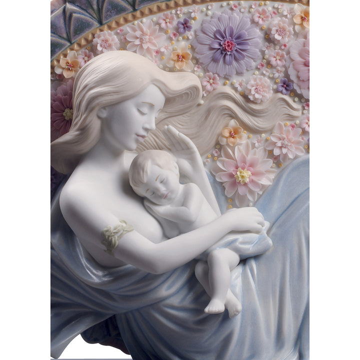 Image 2 Lladro Blossoming of Life Mother Figurine - 01008782