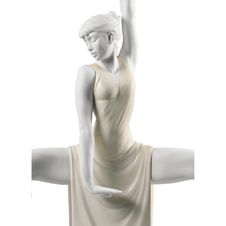 Image 2 Lladro Contemporary Dancer Woman Figurine - 01009025