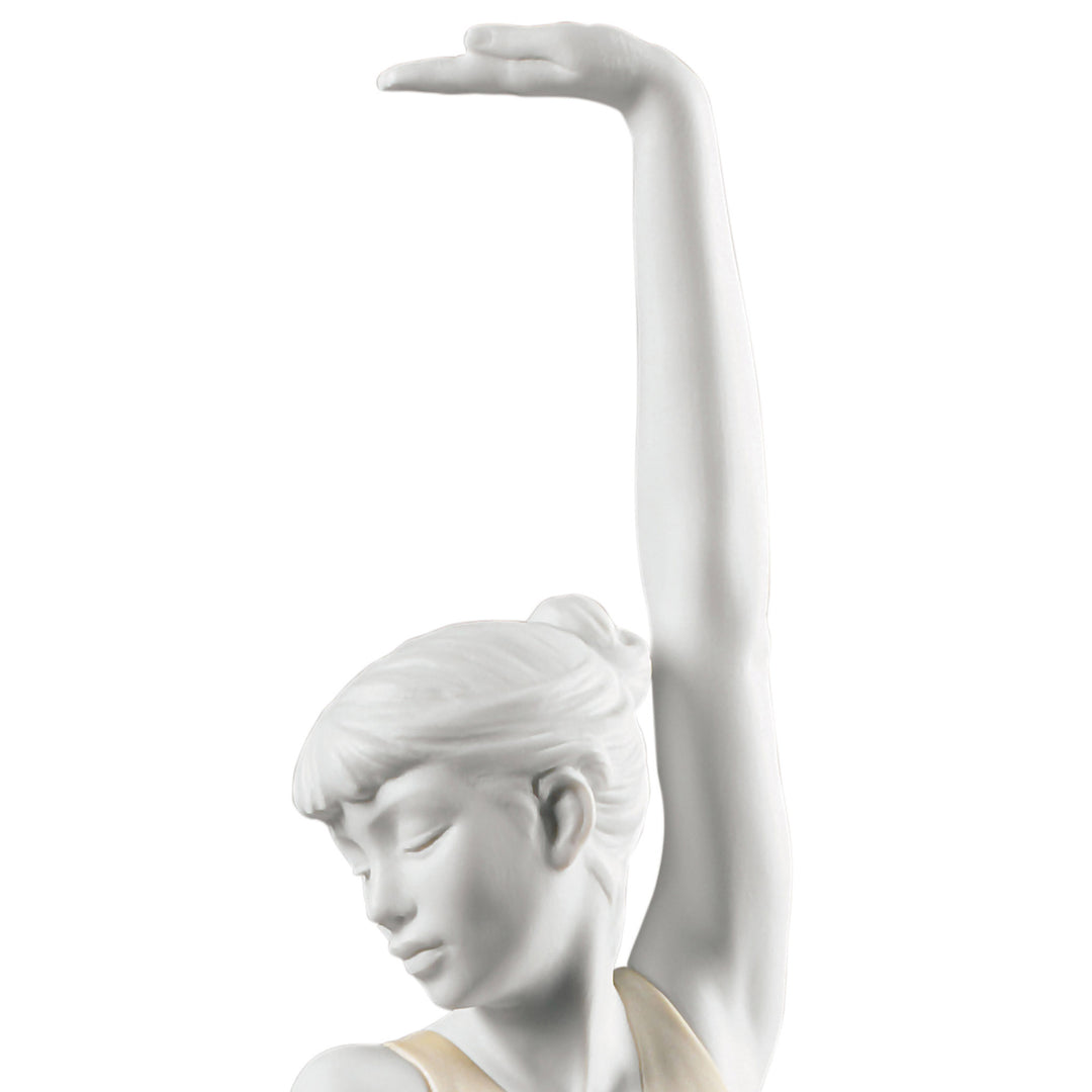 Image 5 Lladro Contemporary Dancer Woman Figurine - 01009025