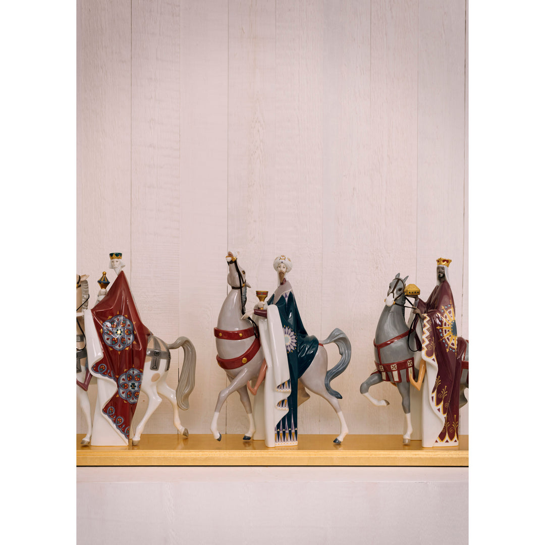 Image 6 Lladro Kings Melchior, Gaspar and Balthasar Sculpture. Limited Edition - 01009165