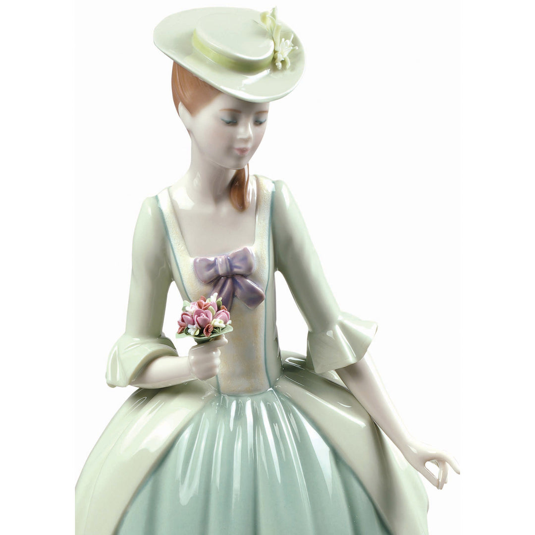 Image 2 Lladro Floral Scent Woman Figurine - 01009181