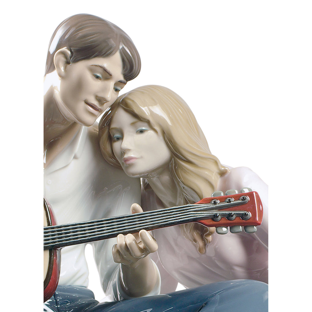 Image 4 Lladro Our Song Couple Figurine - 01009198