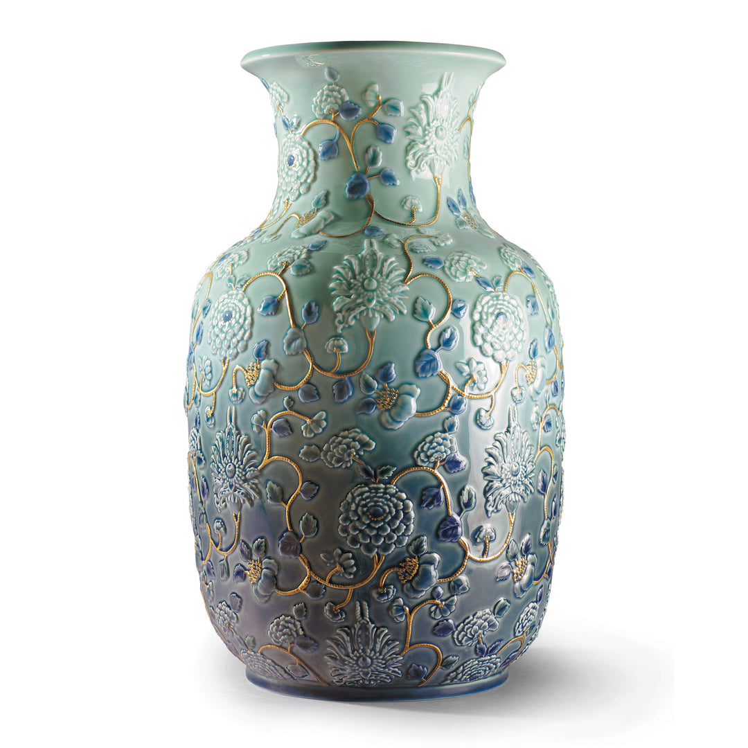 Lladro Peonies Vase. Golden Lustre - 01009211