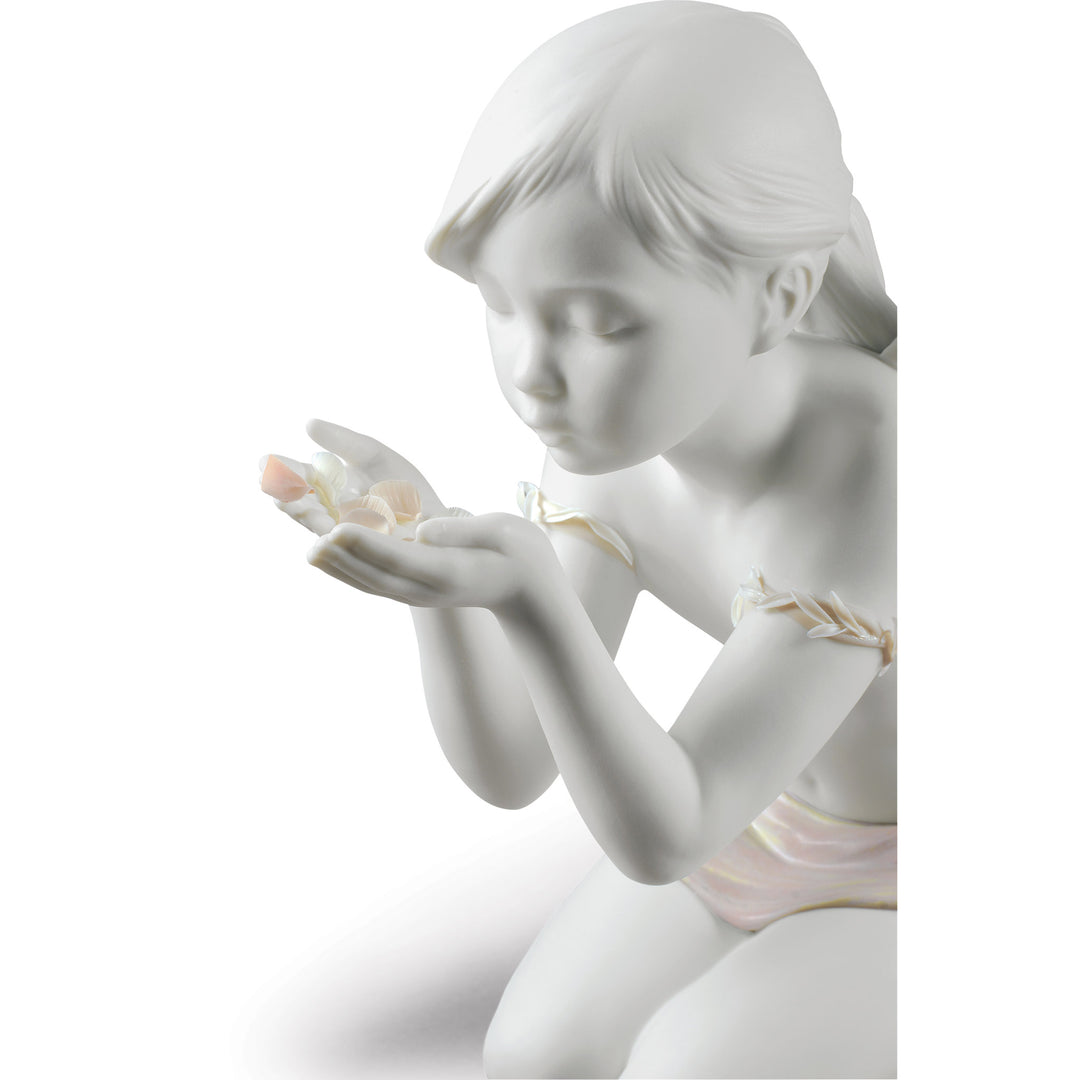 Image 4 Lladro A Fantasy Breath Angel Figurine - 01009223