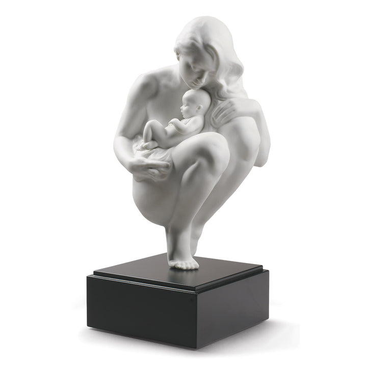 Image 4 Lladro Love's Bond Mother Figurine - 01009224