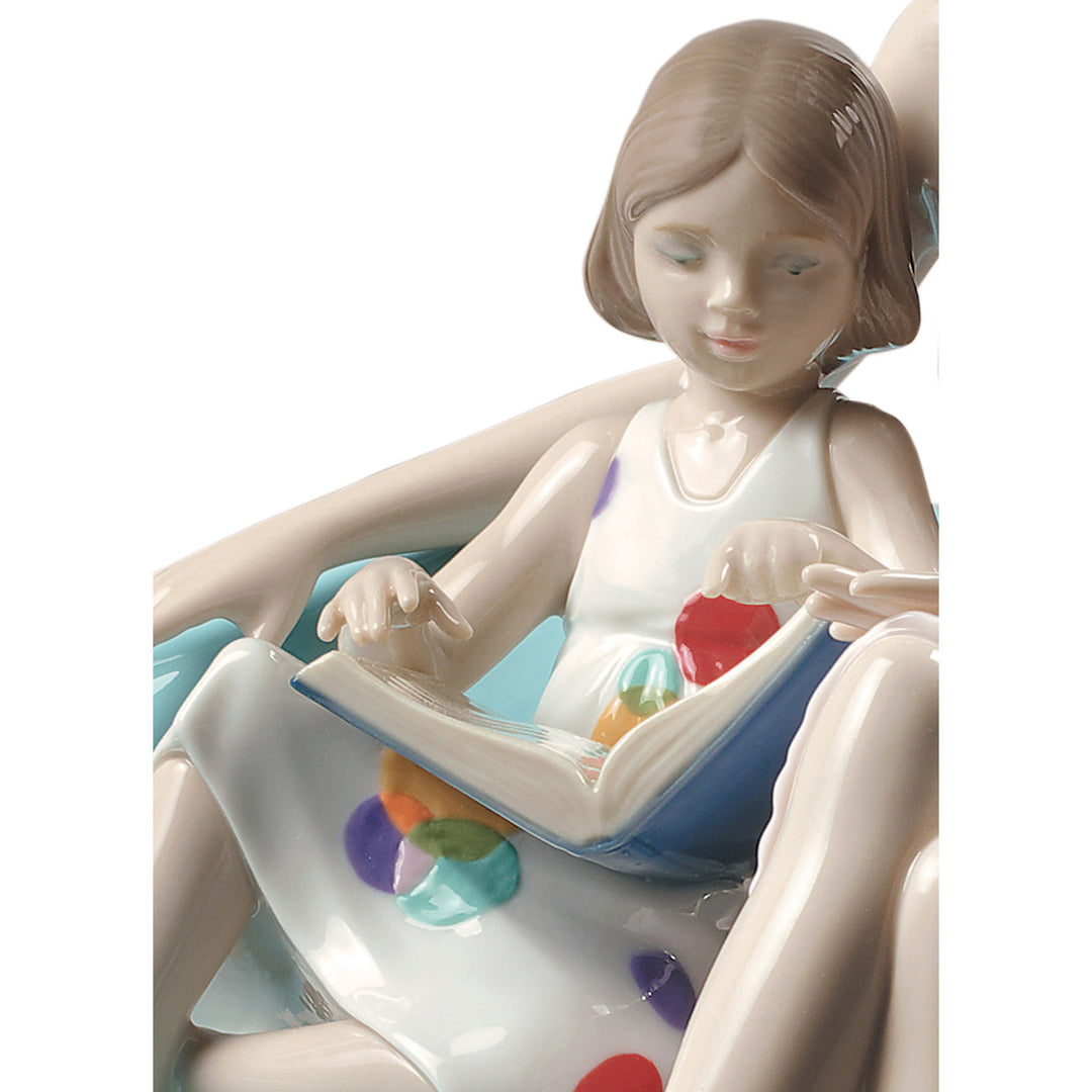 Image 3 Lladro Our Reading Moment Mother Figurine - 01009225