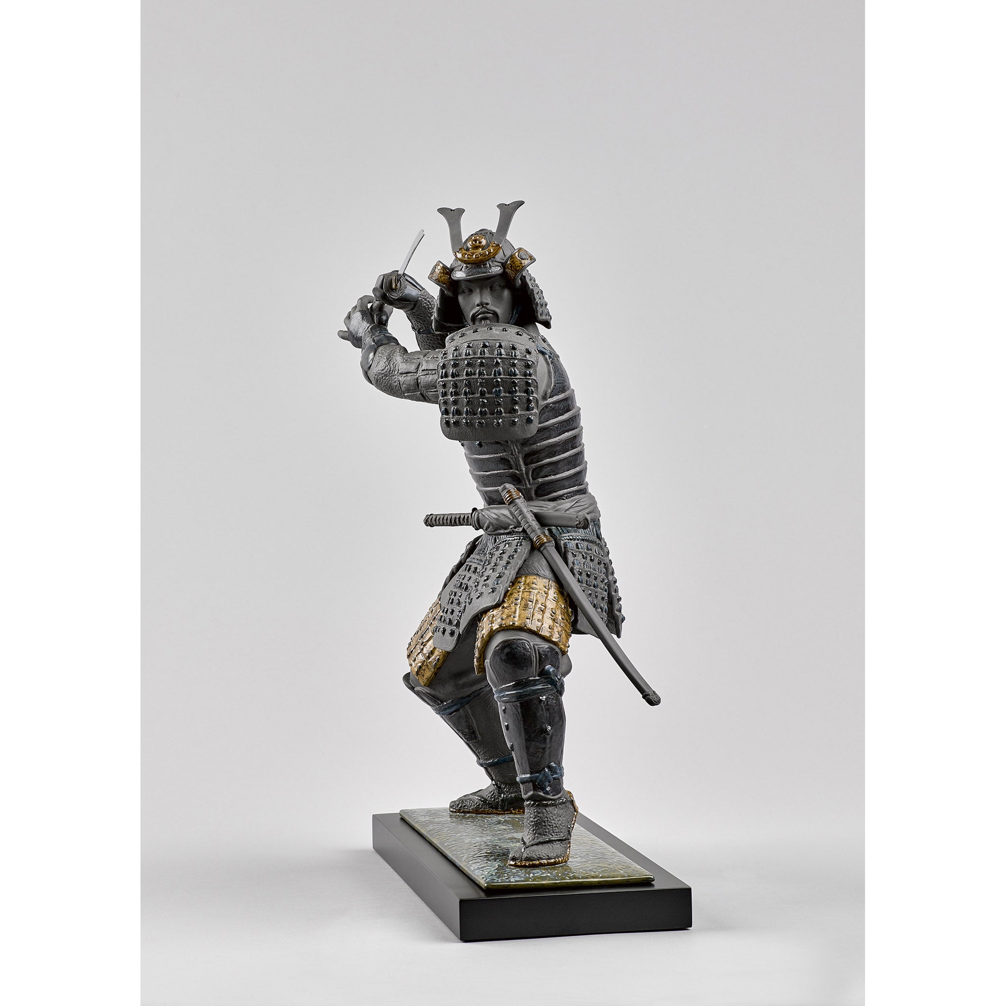 Samurai Warrior Figurine – Regis Galerie