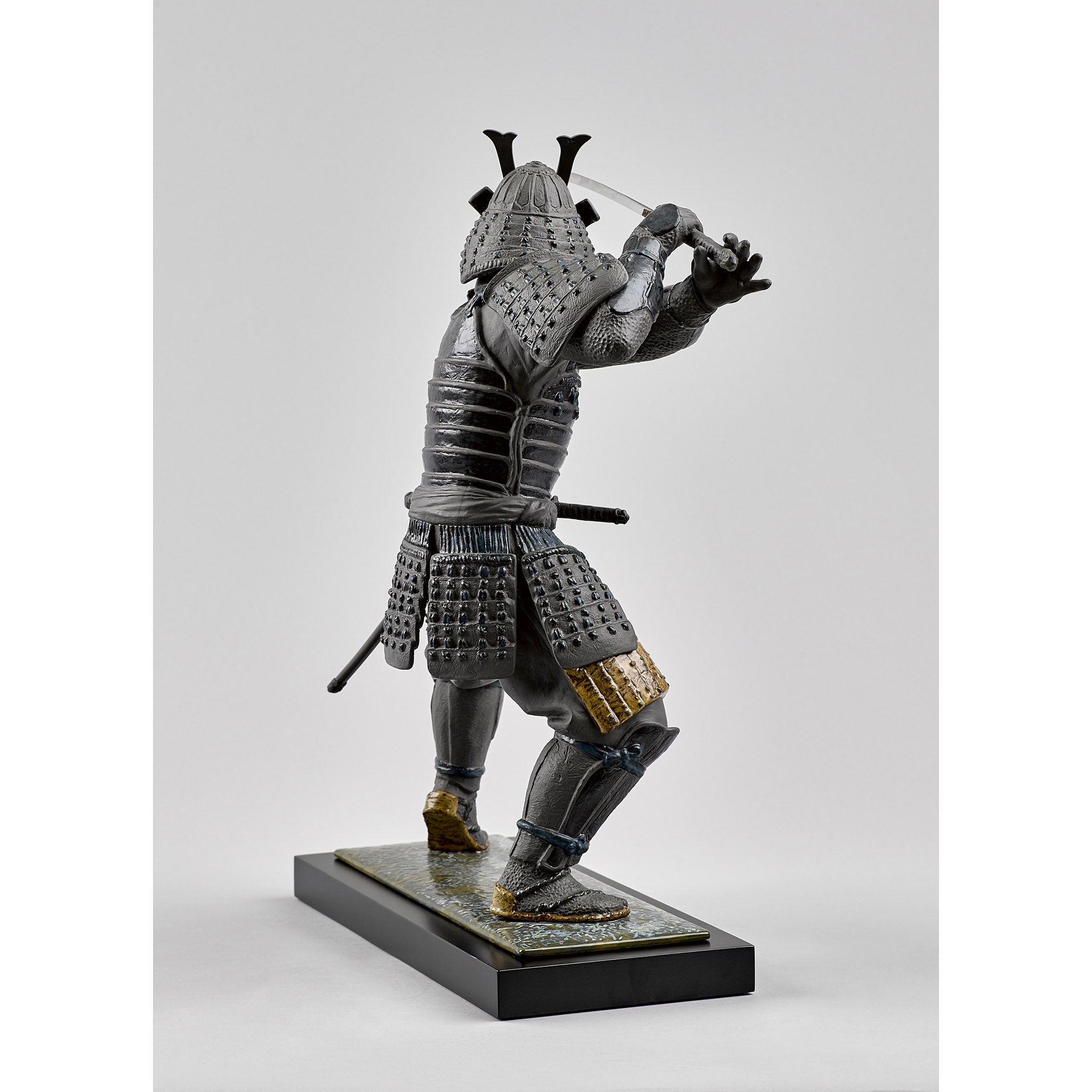 Samurai Warrior Figurine – Regis Galerie