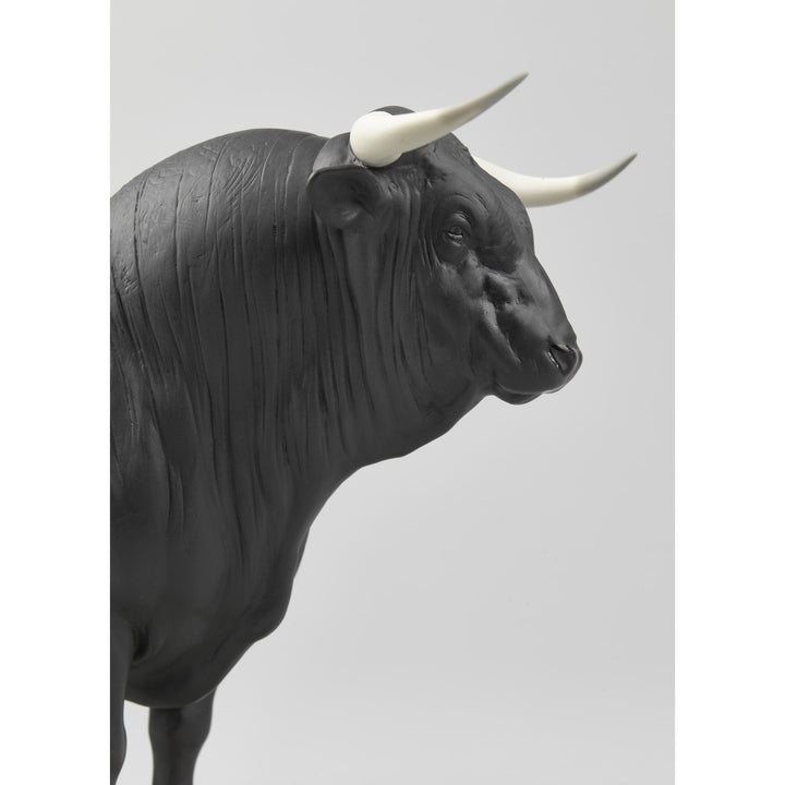 Image 6 Lladro Spanish Bull Figurine - 01009239