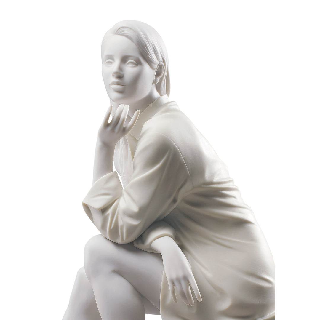 Image 2 Lladro In My Thoughts Woman Figurine - 01009243