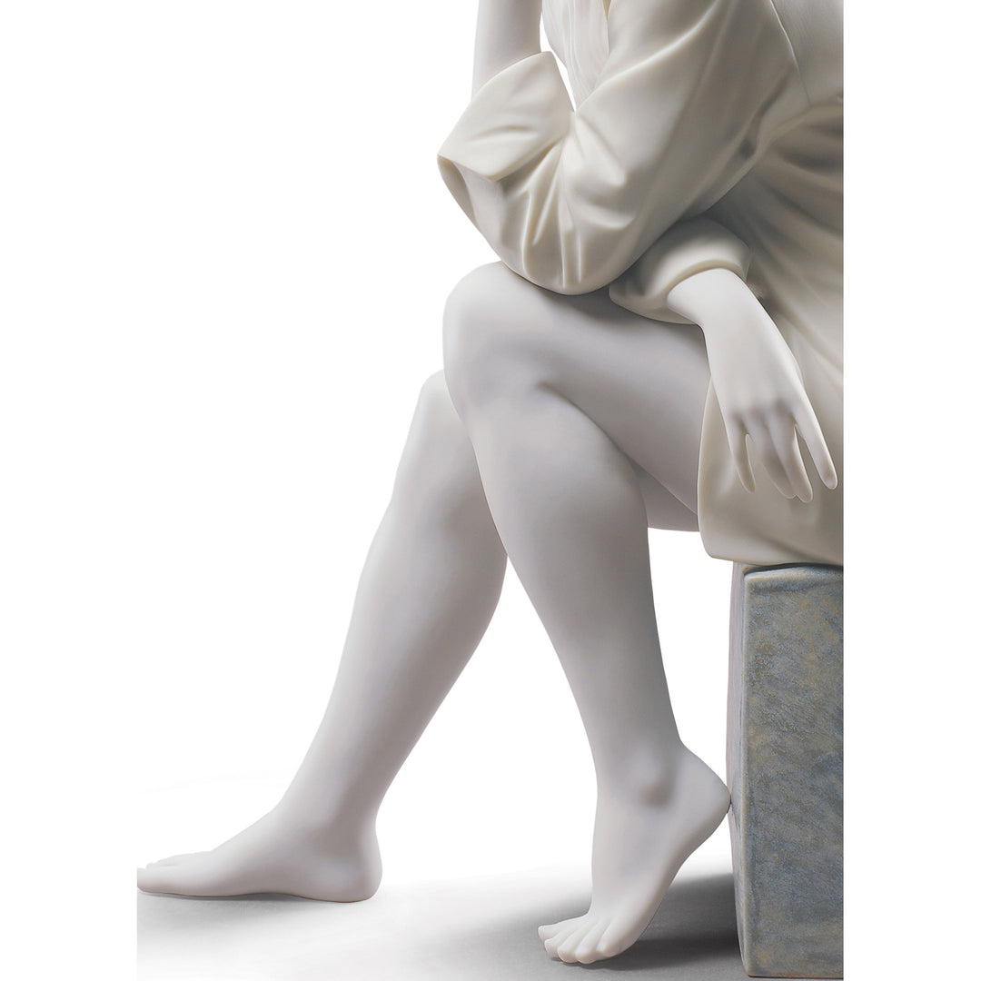 Image 5 Lladro In My Thoughts Woman Figurine - 01009243