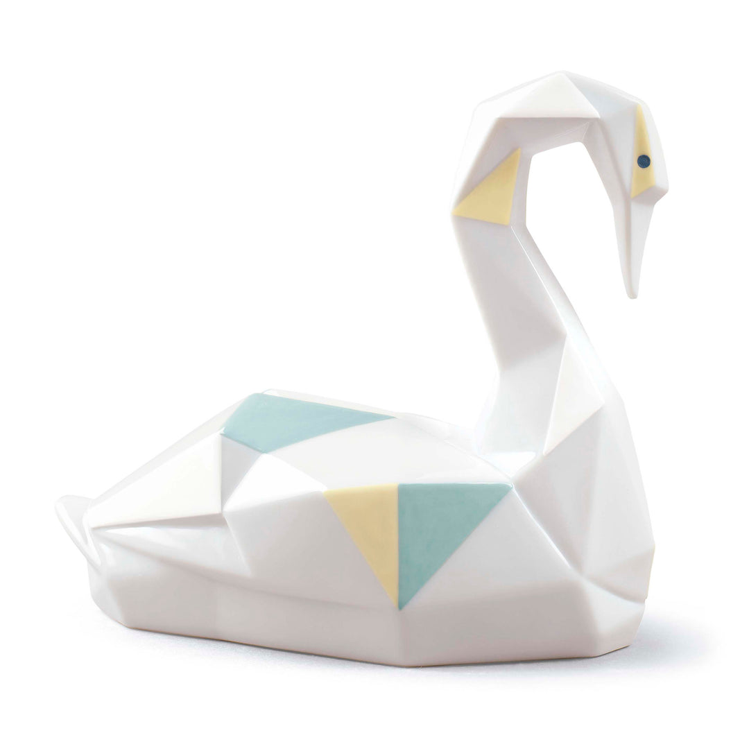 Lladro Swan Figurine - 01009263