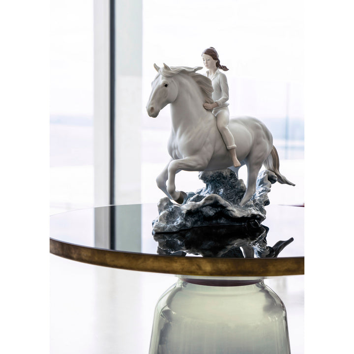 Image 5 Lladro Riding her horse on the seashore Horse & Woman Figurine - 01009371