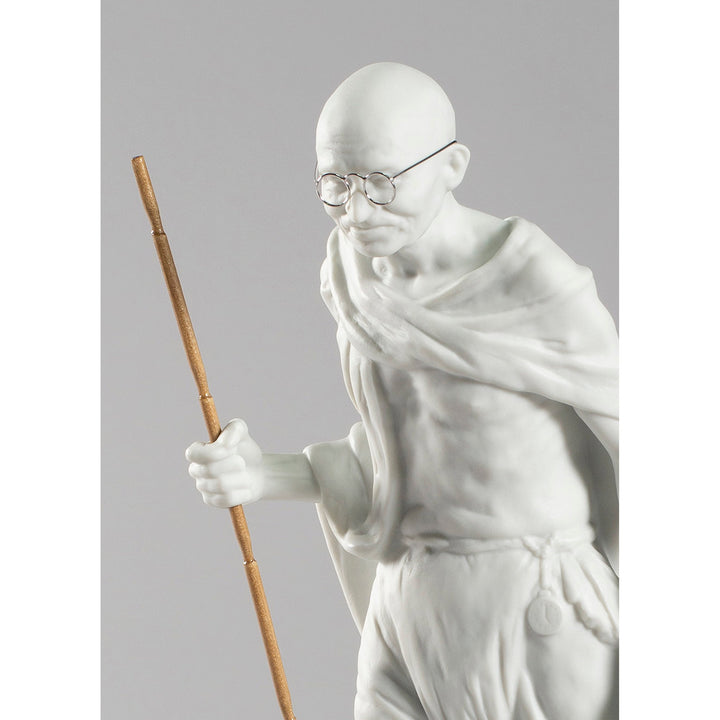 Image 2 Lladro Mahatma Gandhi Figurine. White - 01009379