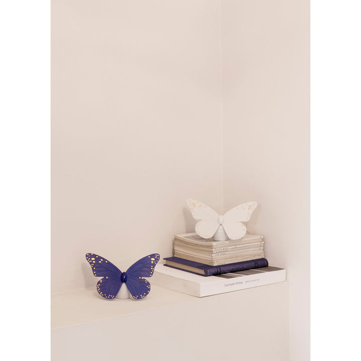 Image 2 Lladro Butterfly Figurine. Golden Luster & Blue - 01009452