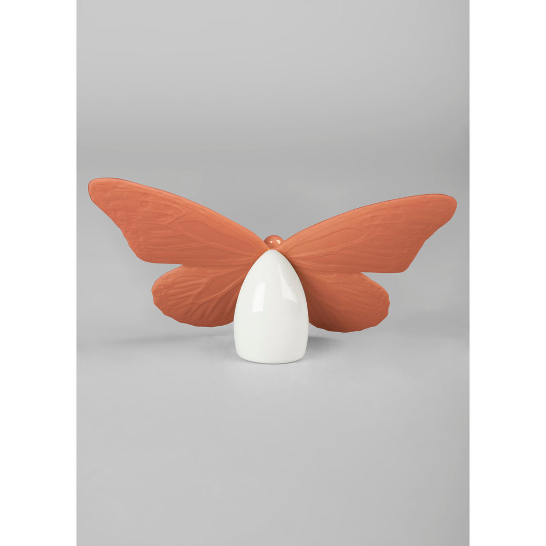 Image 4 Lladro Butterfly Figurine. Golden Luster & Coral - 01009453