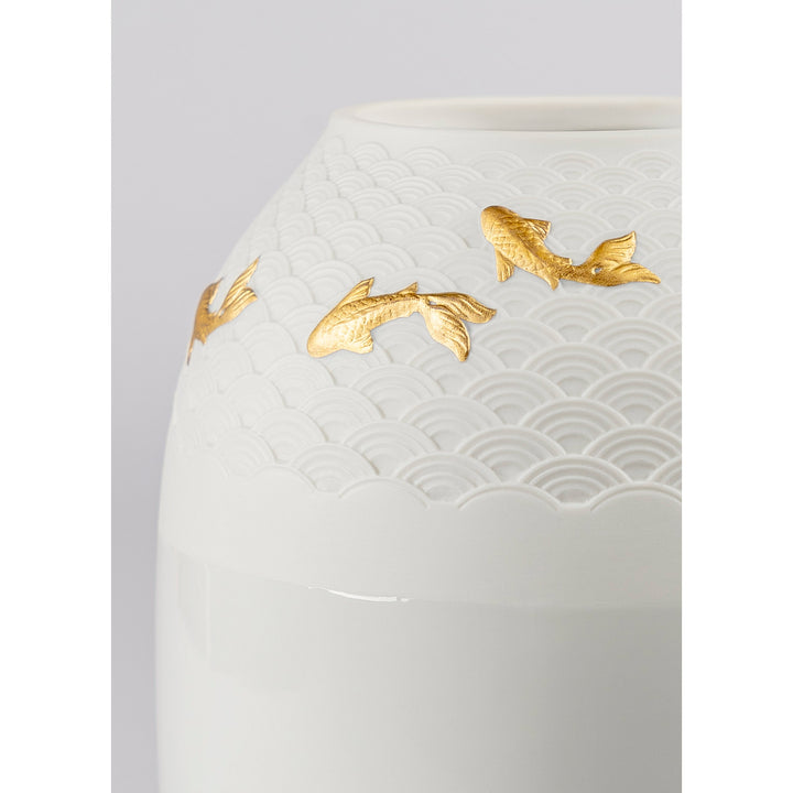 Image 4 Lladro Koi Vase. Golden luster - 01009462