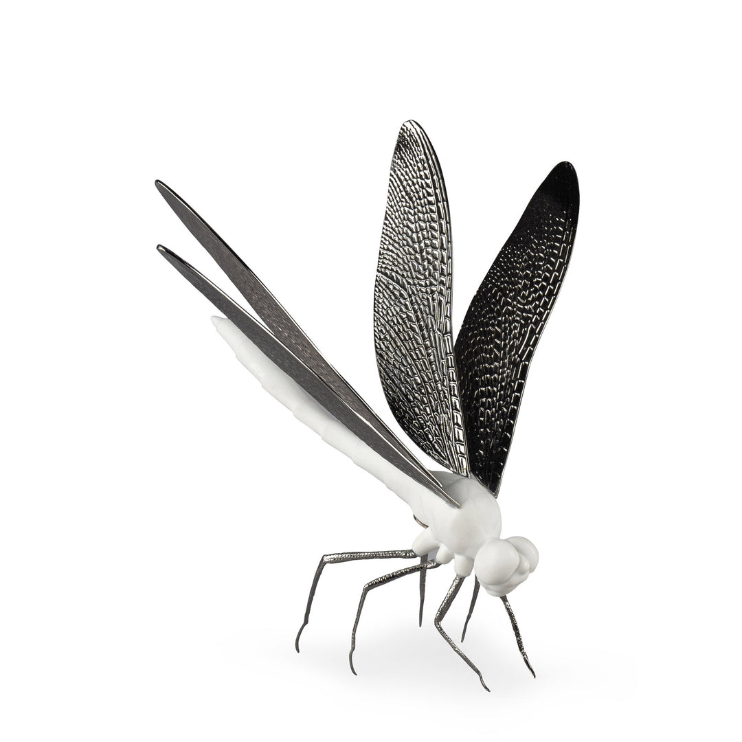 Lladro Dragonfly Figurine. Matte White - 01009480