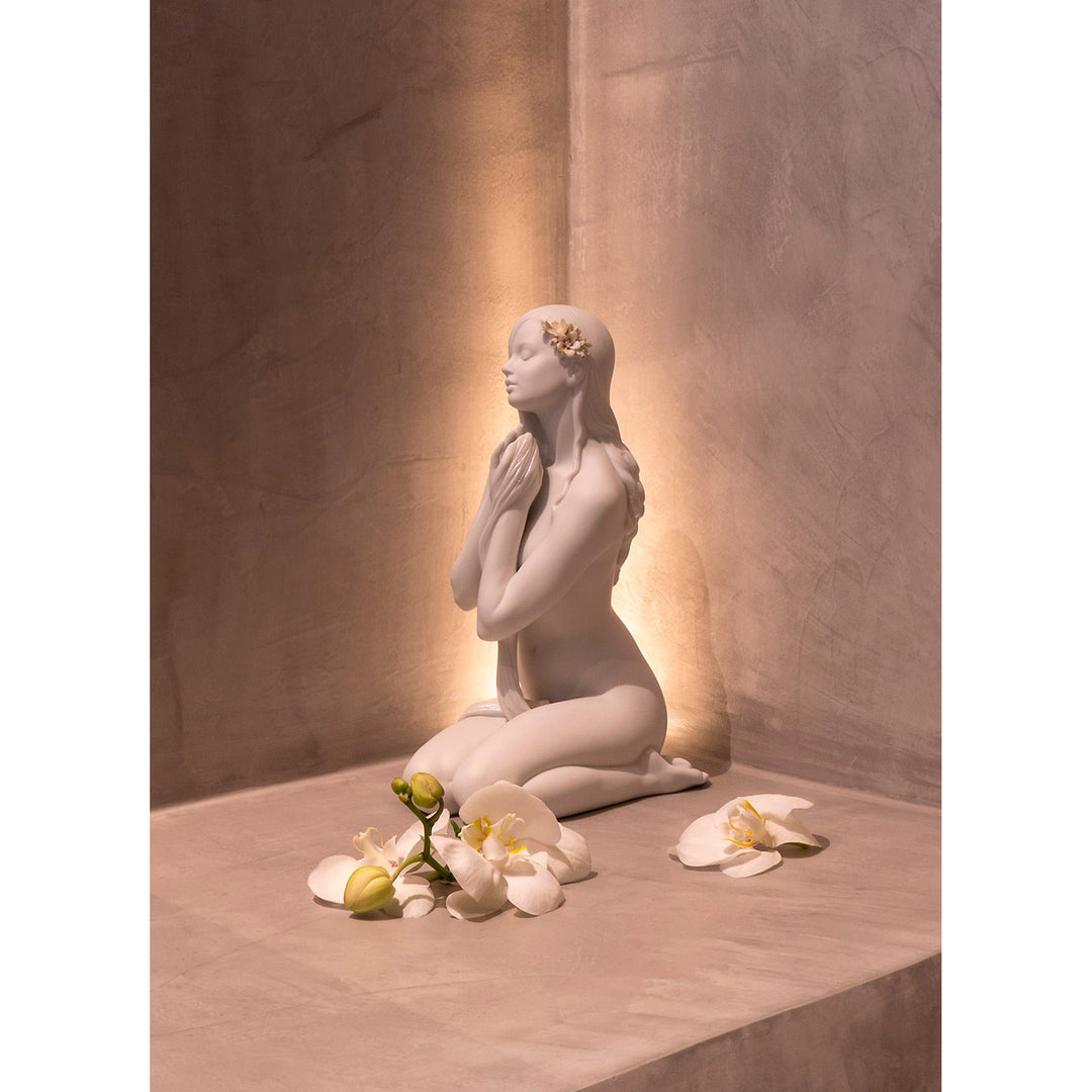 Image 2 Lladro Inner Peace Woman Figurine - 01009487