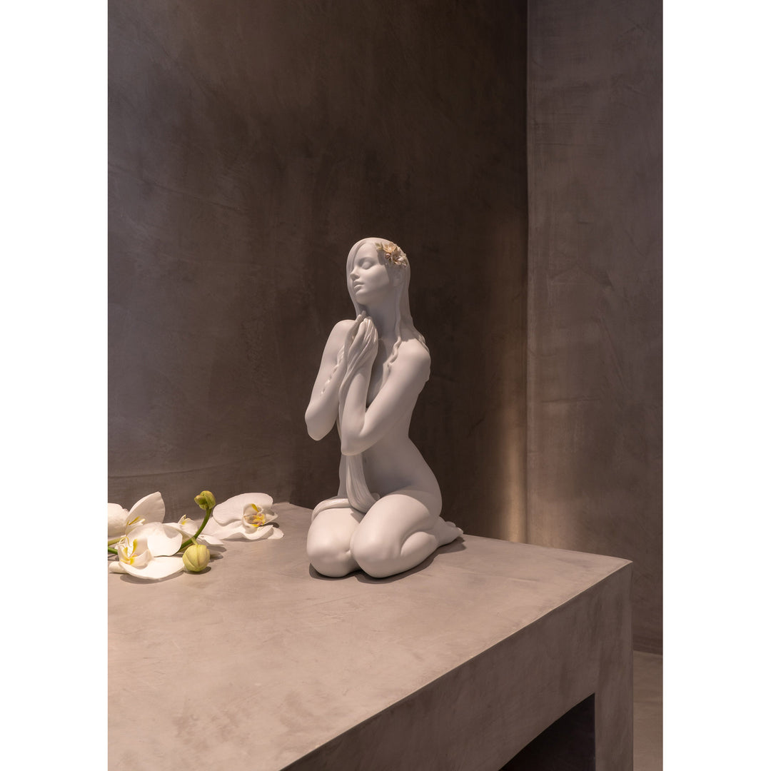 Image 7 Lladro Inner Peace Woman Figurine - 01009487