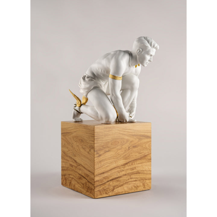 Image 4 Lladro Hermes Figurine - 01009546