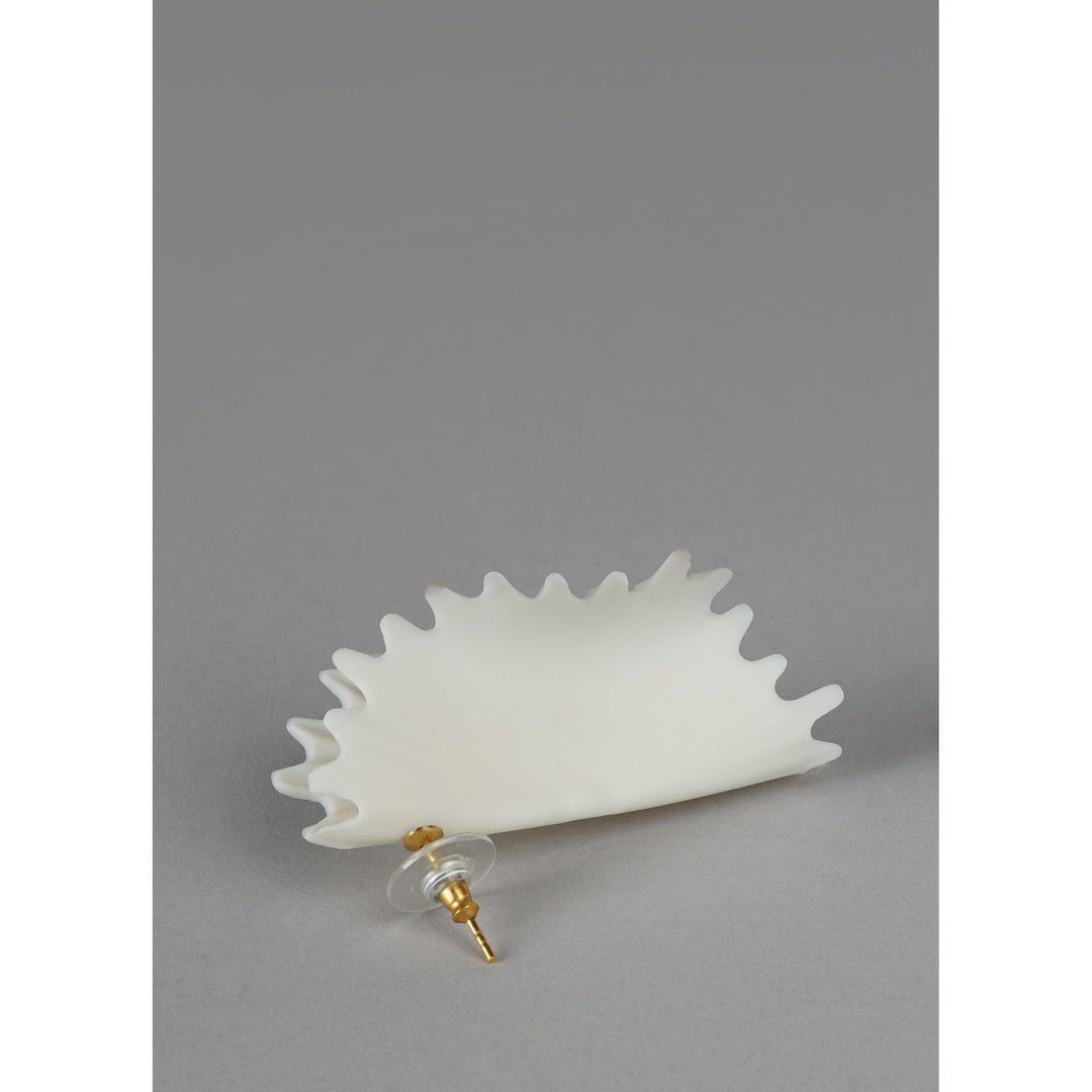 Image 2 Lladro Actinia Big Earring. White and Golden luster - 01010289