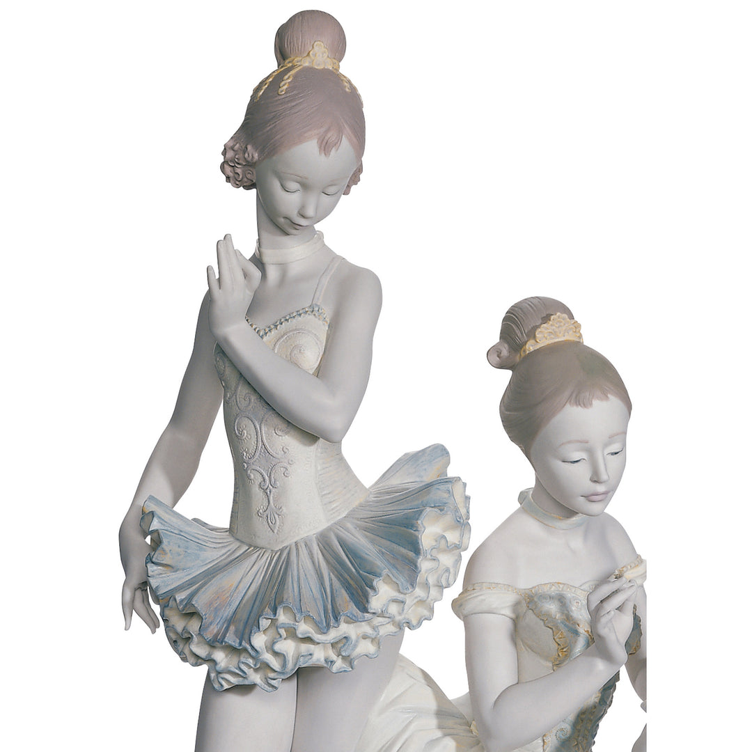 Image 3 Lladro Love for Ballet Dancers Sculpture. Limited Edition - 01011893