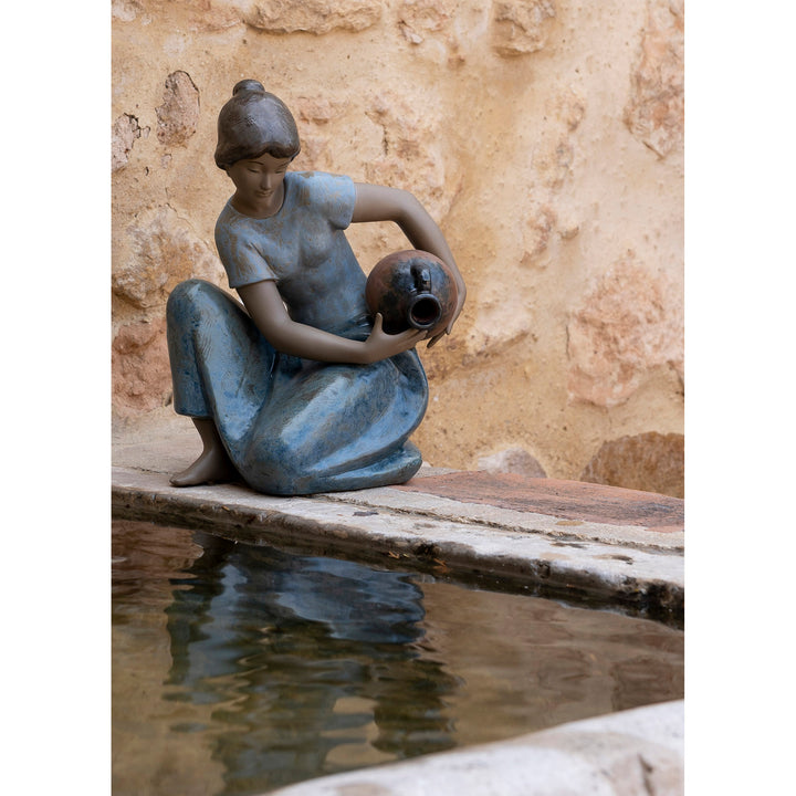 Image 4 Lladro Young Water Woman Figurine - 01012336