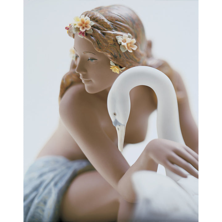 Image 2 Lladro Leda and The Swan Figurine - 01012444
