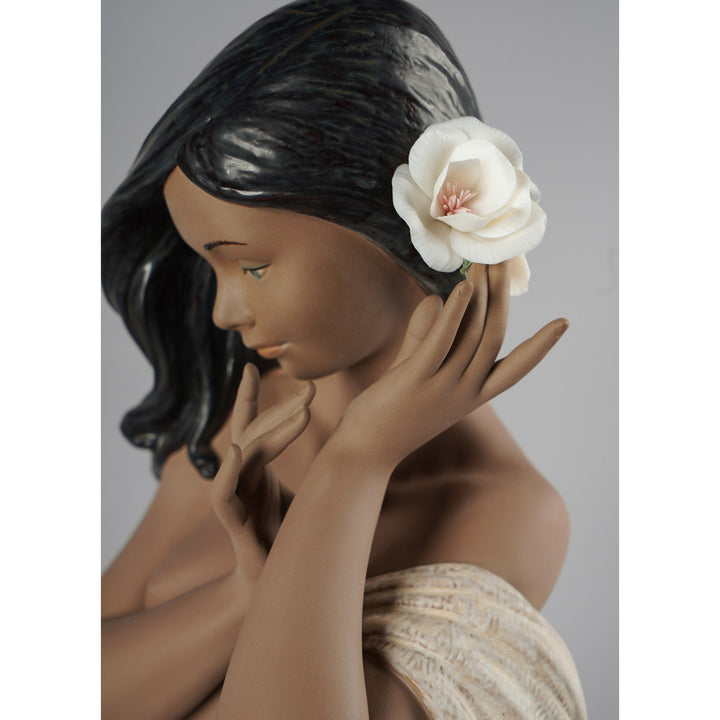 Image 5 Lladro Subtle moonlight Woman Figurine. Limited edition - 01012554