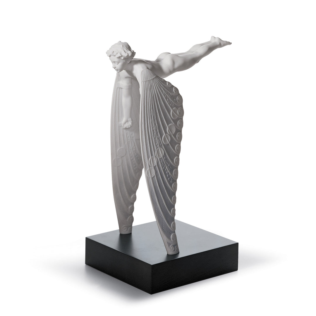 Lladro Imaginatio Angel Figurine - 01018011