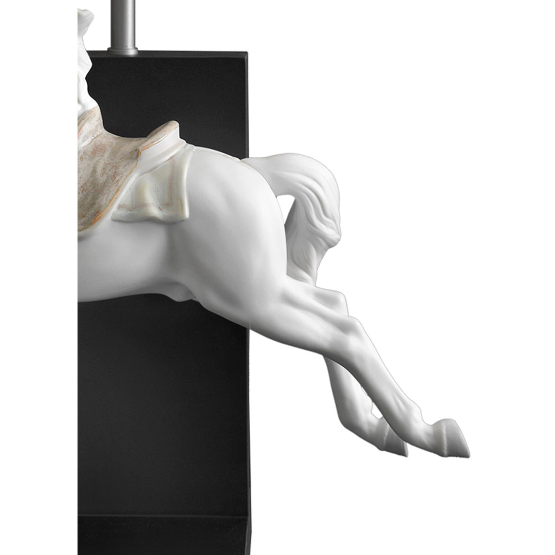 Image 3 Lladro Horse on Pirouette Table Lamp (US) - 01023062