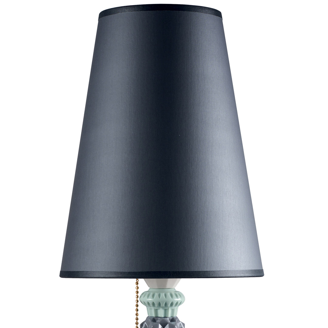 Image 2 Lladro Belle de Nuit Table Lamp. Black (US) - 01023222