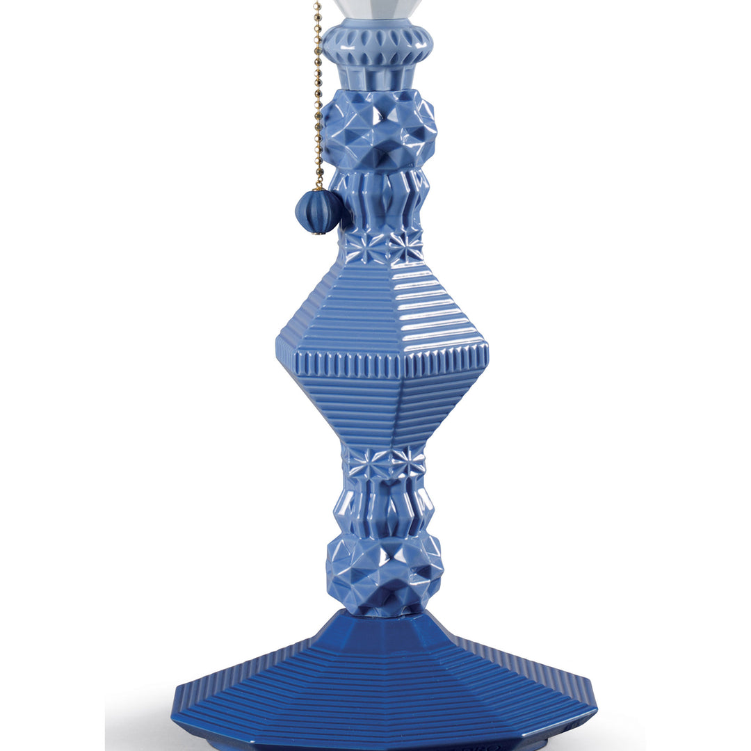 Image 3 Lladro Belle de Nuit Table Lamp. Blue (US) - 01023262