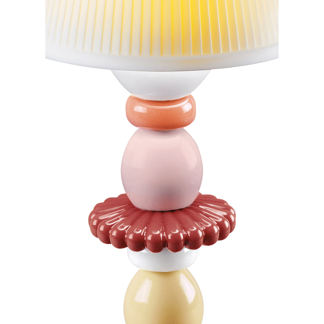 Image 2 Lladro Lotus Firefly Table Lamp. Coral - 01023760